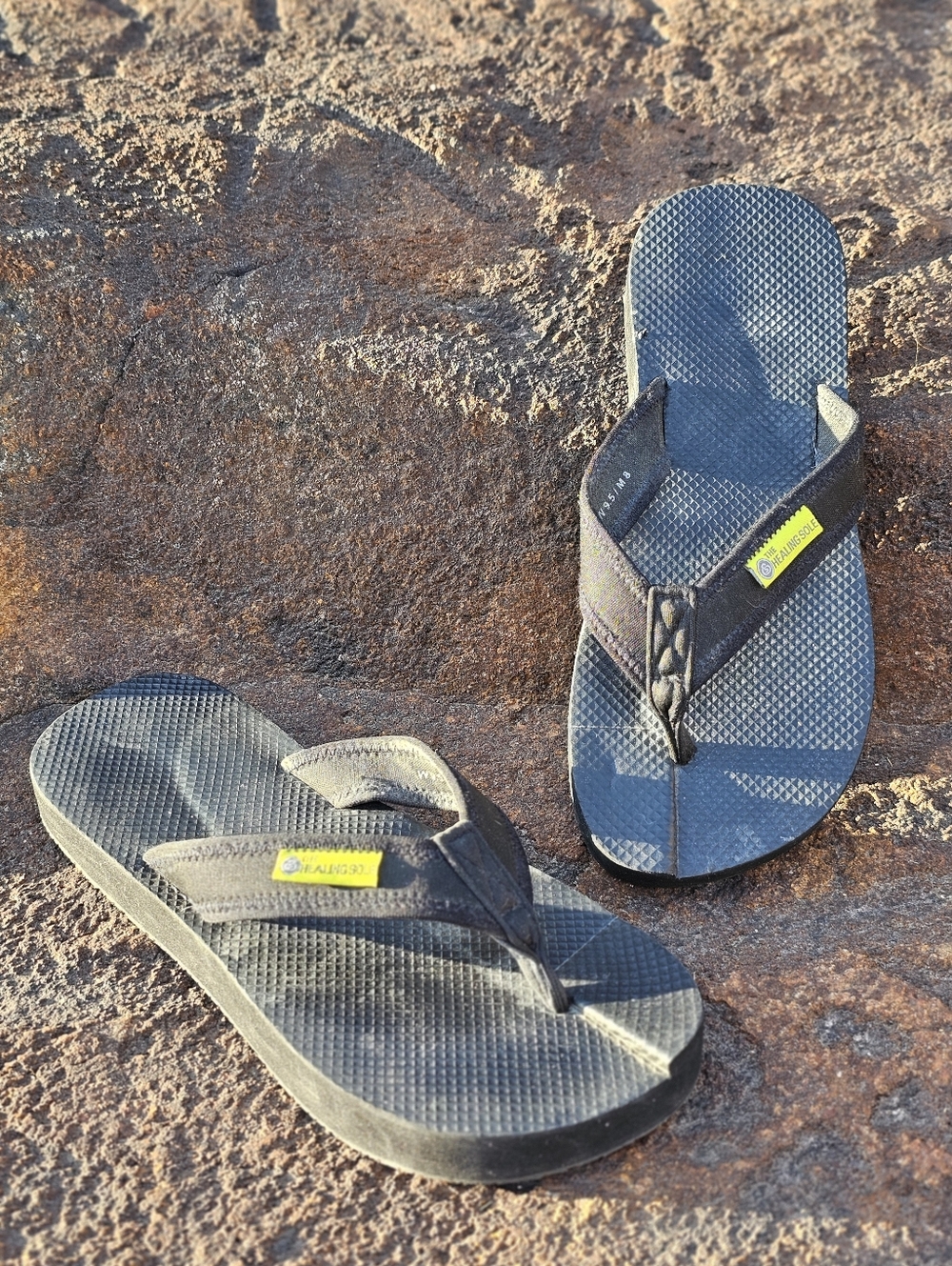 The Healing Sole  W 9.5 M 8 Black Comfort Thong Flip Flop Plantar Fascitis